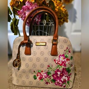 Adorable Tote